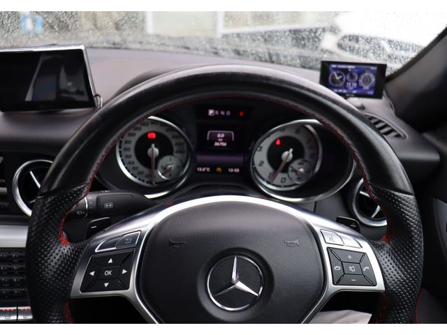 MERCEDES BENZ SLK CL 2015 Image 31