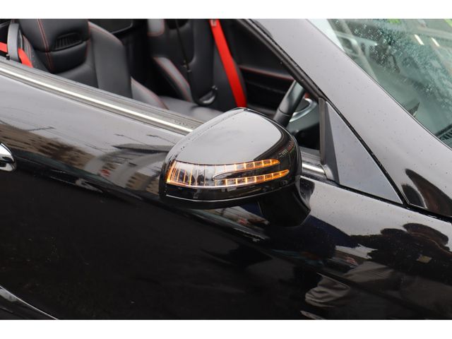 MERCEDES BENZ SLK CL 2015 Image 31