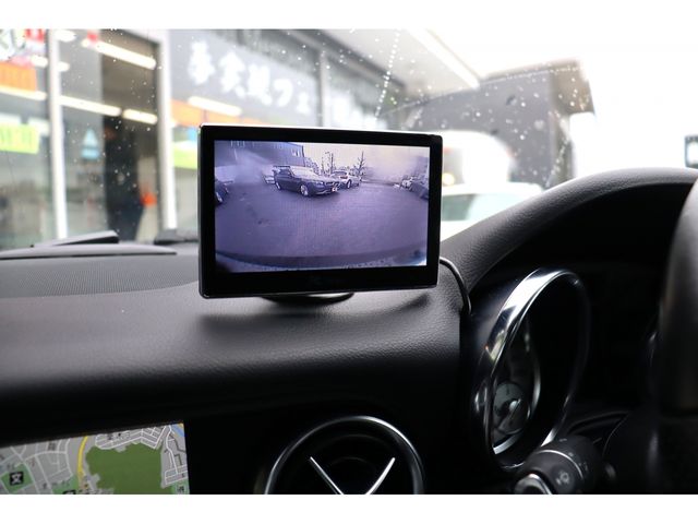 MERCEDES BENZ SLK CL 2015 Image 31