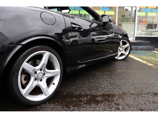 MERCEDES BENZ SLK CL 2015 Image 31