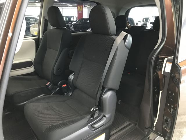 TOYOTA PORTE 2017 Image 31