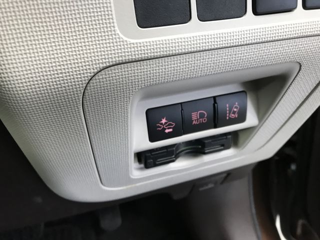 TOYOTA PORTE 2017 Image 31