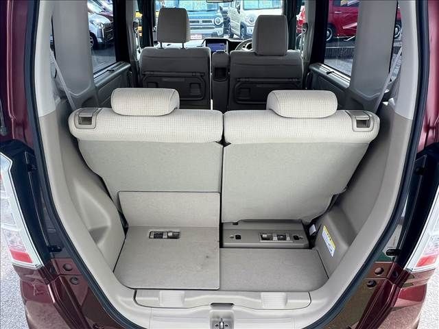 HONDA N BOX 2015 Image 31