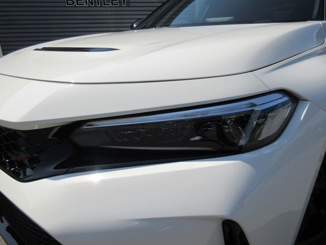 HONDA CIVIC HATCHBACK 2025 Image 31