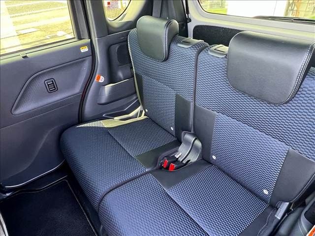 DAIHATSU TANTO CUSTOM 4WD 2023 Image 31