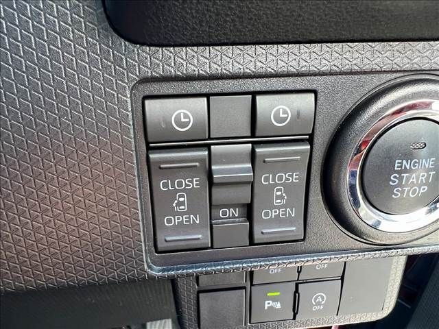 DAIHATSU TANTO CUSTOM 4WD 2023 Image 31