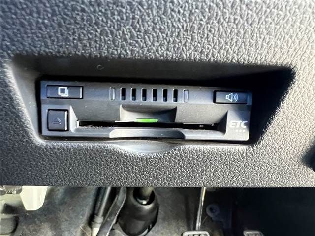 DAIHATSU ATRAI VAN 4WD 2022 Image 31