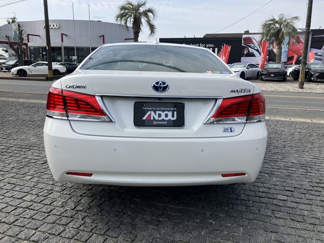 TOYOTA CROWN MAJESTA HYBRID 2017 Image 31