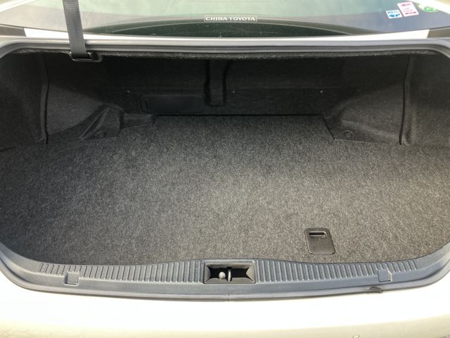 TOYOTA CROWN MAJESTA HYBRID 2017 Image 31