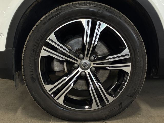 VOLVO XC40 2019 Image 31