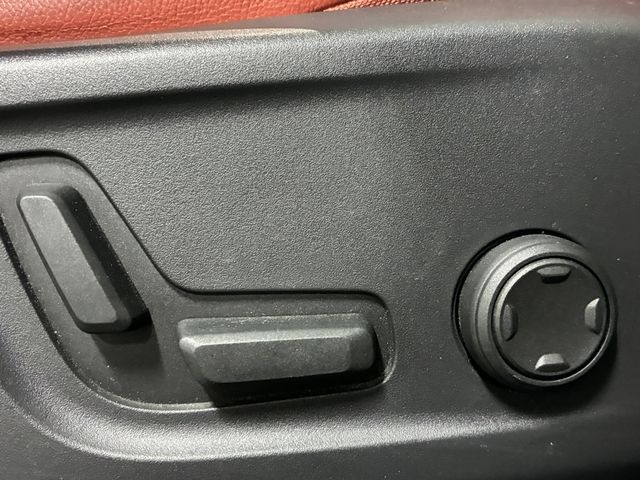 VOLVO XC40 2019 Image 31