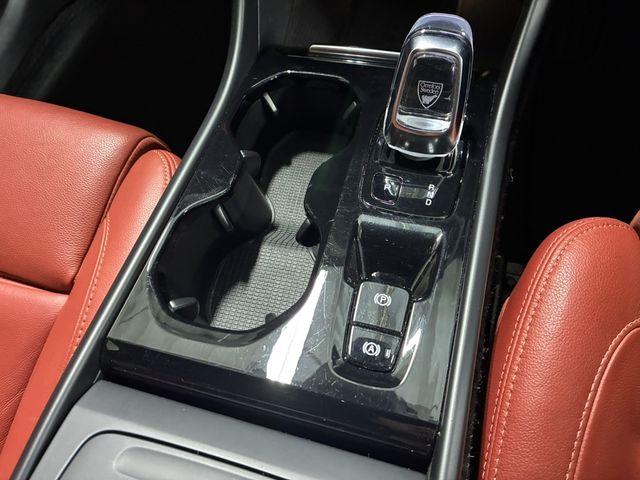 VOLVO XC40 2019 Image 31