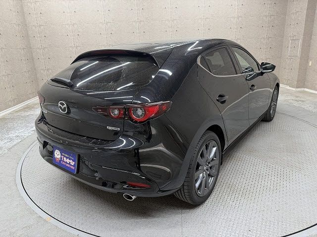 MAZDA 3 FASTBACK 2025 Image 31