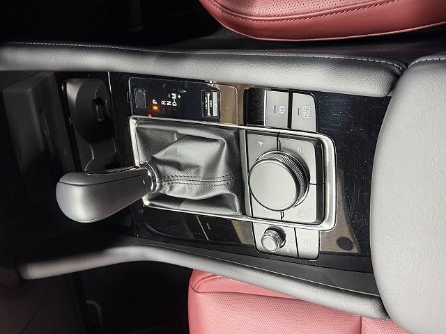 MAZDA 3 FASTBACK 2025 Image 31