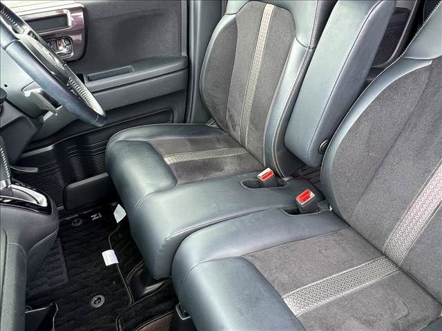 HONDA N BOX CUSTOM 2020 Image 31