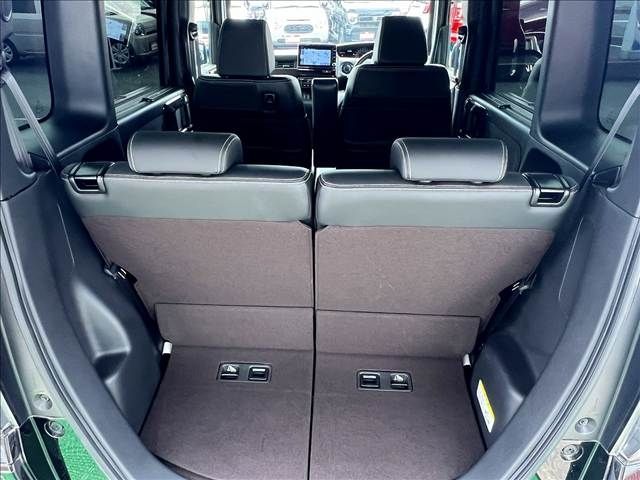 HONDA N BOX CUSTOM 2020 Image 31