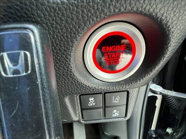 HONDA N BOX CUSTOM 2020 Image 31