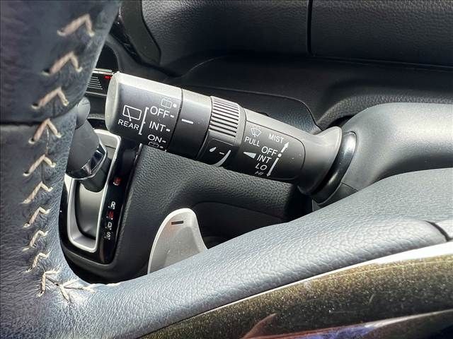 HONDA N BOX CUSTOM 2020 Image 31