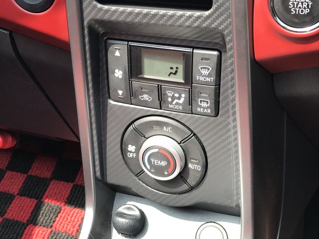 DAIHATSU COPEN 2018 Image 31