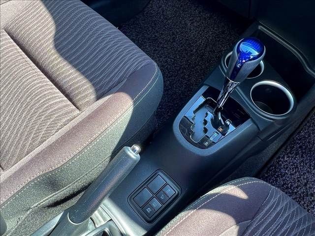 TOYOTA AQUA 2017 Image 31