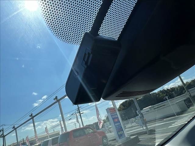 TOYOTA AQUA 2017 Image 31