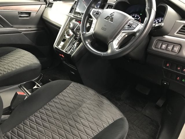 MITSUBISHI DELICA D:5 4WD 2019 Image 31