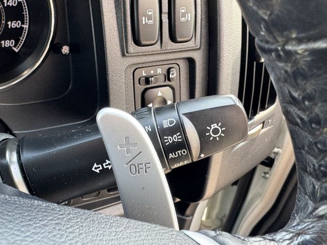 MITSUBISHI DELICA D:5 2WD 2012 Image 31