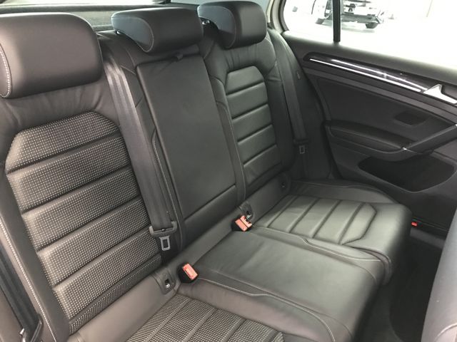 VOLKSWAGEN GOLF 2019 Image 31