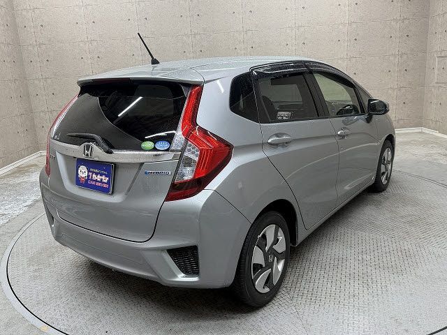 HONDA FIT HYBRID 2013 Image 31