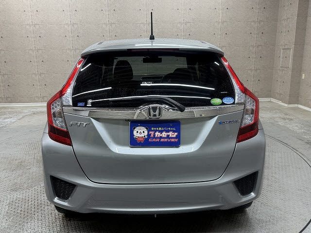 HONDA FIT HYBRID 2013 Image 31