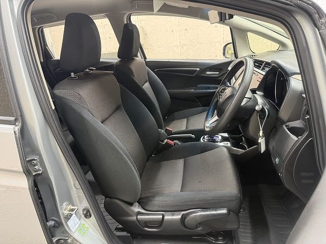 HONDA FIT HYBRID 2013 Image 31