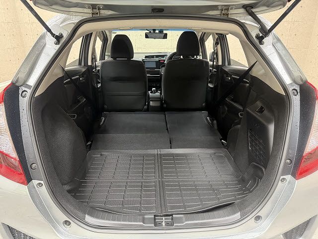 HONDA FIT HYBRID 2013 Image 31