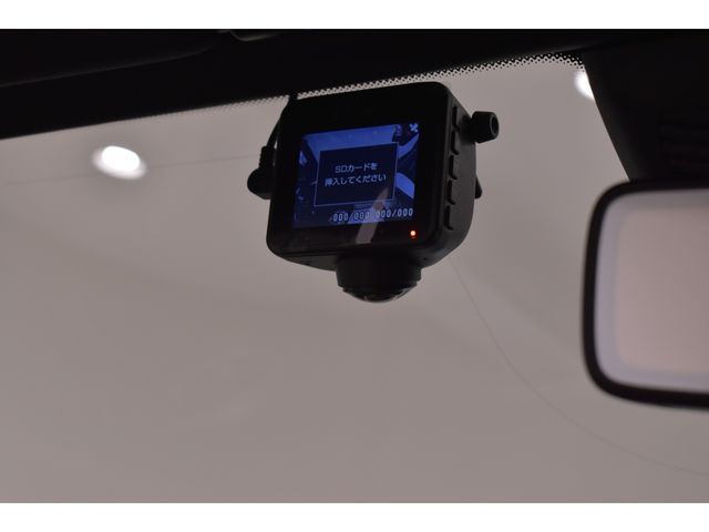 MERCEDES BENZ C CLAS 2019 Image 31