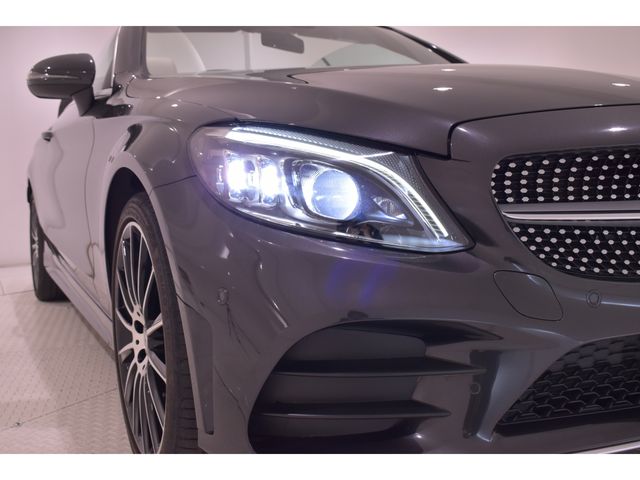 MERCEDES BENZ C CLAS 2019 Image 31