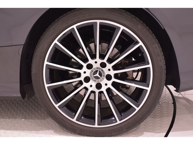 MERCEDES BENZ C CLAS 2019 Image 31