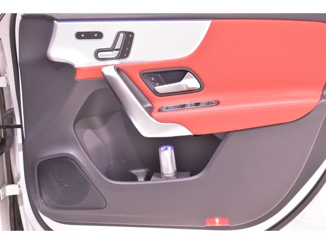 MERCEDES BENZ MERCEDES AMG A CLASS 2020 Image 31