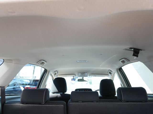 TOYOTA PRIUS ALPHA 2016 Image 31