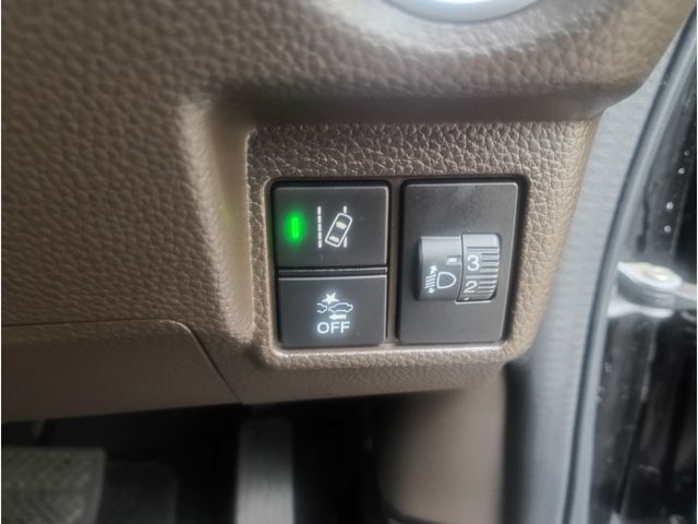 HONDA N BOX 2023 Image 31