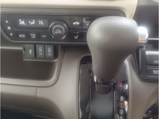 HONDA N BOX 2023 Image 31