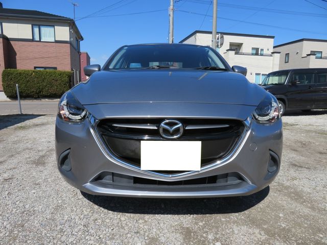MAZDA DEMIO 4WD 2017 Image 31
