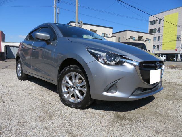 MAZDA DEMIO 4WD 2017 Image 31