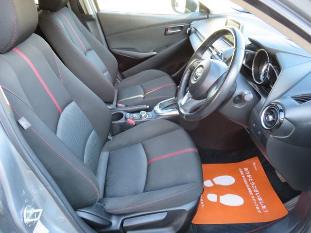 MAZDA DEMIO 4WD 2017 Image 31