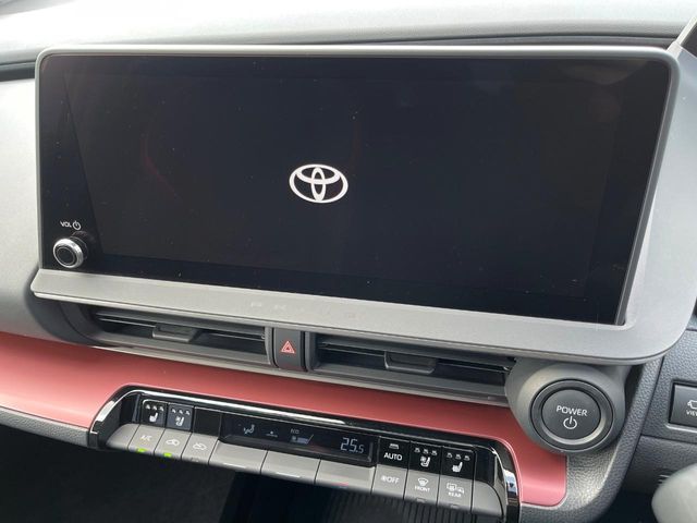 TOYOTA PRIUS 4WD 2023 Image 31
