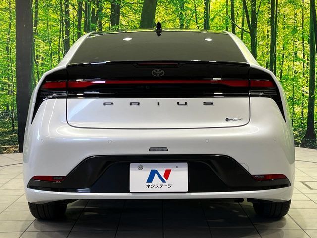 TOYOTA PRIUS 4WD 2023 Image 31
