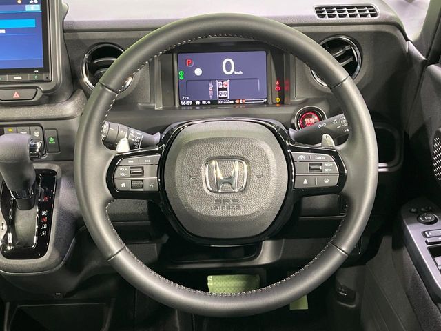 HONDA N BOX CUSTOM 2025 Image 31