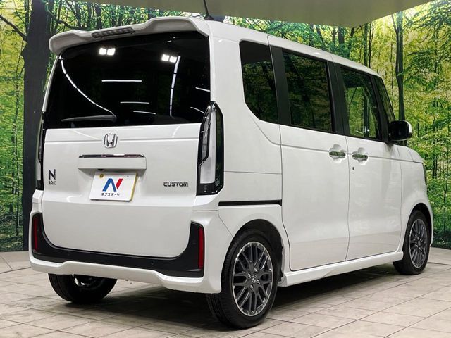HONDA N BOX CUSTOM 2025 Image 31