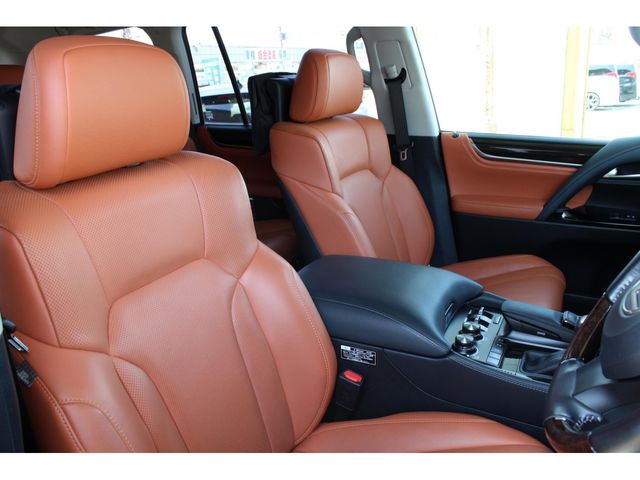 TOYOTA LEXUS LX570 AWD 2015 Image 31