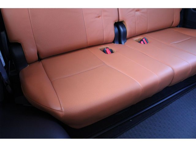 TOYOTA LEXUS LX570 AWD 2015 Image 31