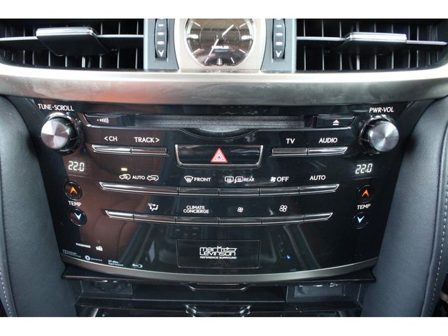 TOYOTA LEXUS LX570 AWD 2015 Image 31