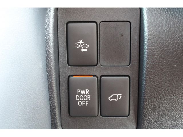 TOYOTA LEXUS LX570 AWD 2015 Image 31